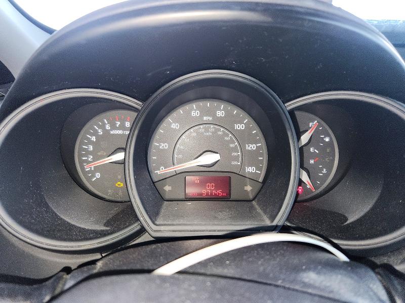 61249086 :رقم المزاد ، KNADM4A30F6466911 vin ، 2015 Kia Rio مزاد بيع