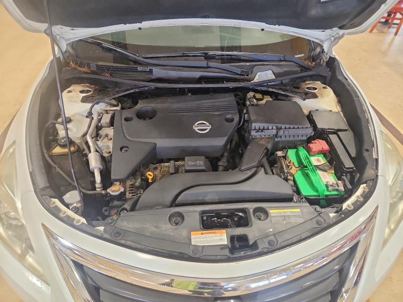 2013 Nissan Altima მანქანა იყიდება აუქციონზე, vin: 1N4AL3AP8DC131583, აუქციონის ნომერი: 63011456