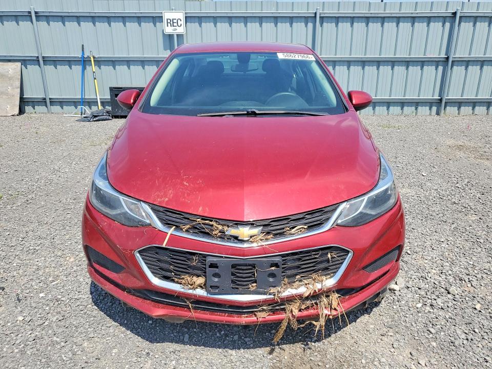 58627966 :رقم المزاد ، 1G1BE5SM4J7201845 vin ، 2018 Chevrolet Cruze مزاد بيع