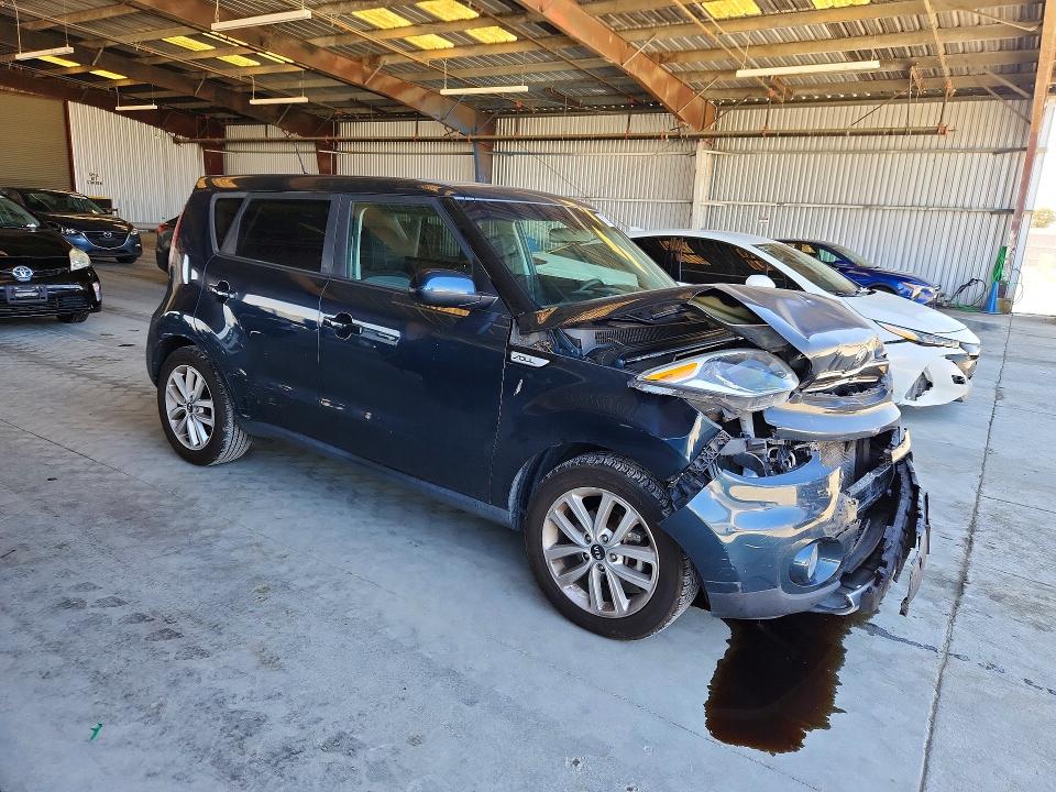 Продажа на аукционе авто 2018 Kia Soul, vin: KNDJP3A52J7530443, номер лота: 60707476