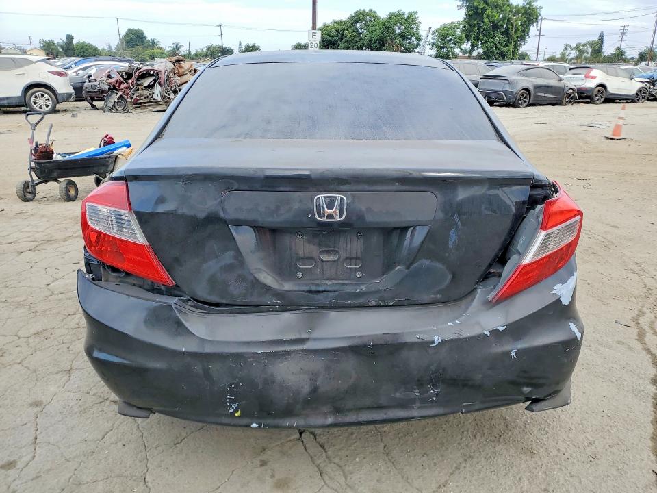 60836416 :رقم المزاد ، 2HGFB2F88CH305485 vin ، 2012 Honda Civic مزاد بيع