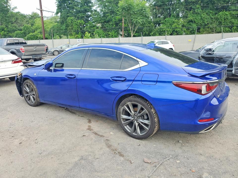 60580216 :رقم المزاد ، 58ABZ1B14KU047574 vin ، 2019 Lexus Es مزاد بيع