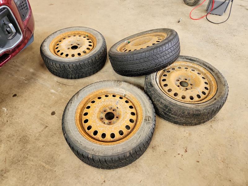 2013 Honda Accord მანქანა იყიდება აუქციონზე, vin: 1HGCR3F80DA800865, აუქციონის ნომერი: 61901786