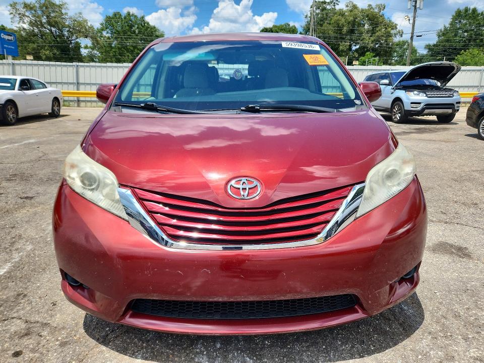 59398536 :رقم المزاد ، 5TDKK3DC1GS748739 vin ، 2016 Toyota Sienna مزاد بيع