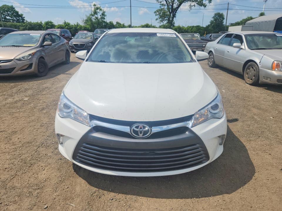 2015 Toyota Camry მანქანა იყიდება აუქციონზე, vin: 4T1BF1FK9FU894941, აუქციონის ნომერი: 58631166