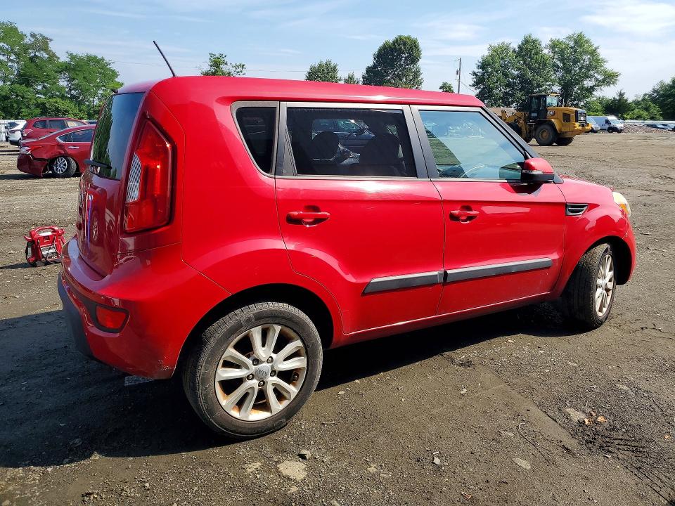 2013 Kia Soul მანქანა იყიდება აუქციონზე, vin: KNDJT2A66D7532568, აუქციონის ნომერი: 59801246