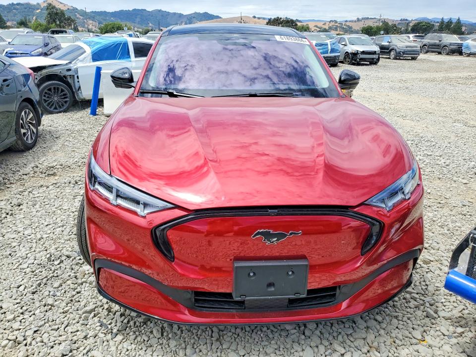 2022 Ford Mustang Mach-e მანქანა იყიდება აუქციონზე, vin: 3FMTK3R72NMA31372, აუქციონის ნომერი: 61893866