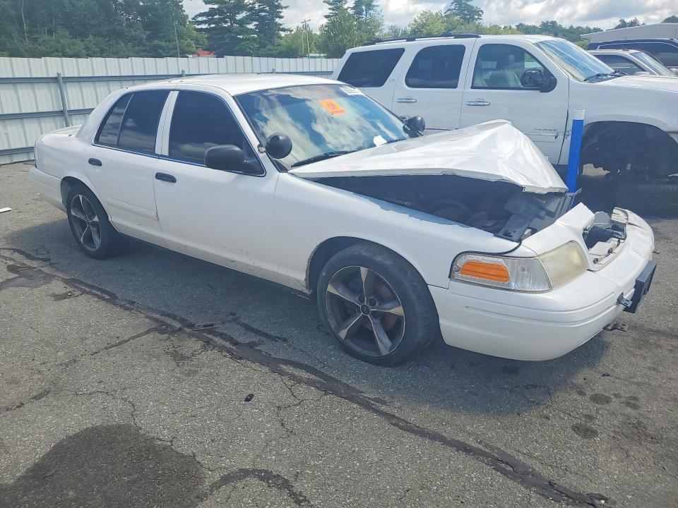 62299316 :رقم المزاد ، 2FAHP71W33X187403 vin ، 2003 Ford Crown Victoria مزاد بيع