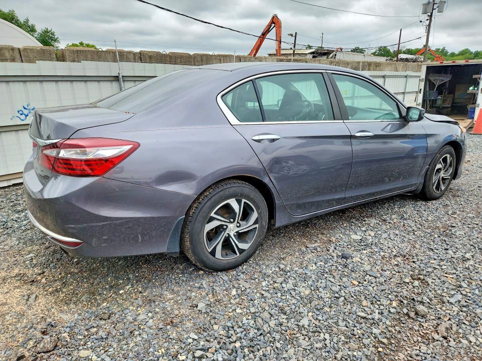 85615815 :رقم المزاد ، 1HGCR2E36GA108114 vin ، 2016 Honda Accord مزاد بيع