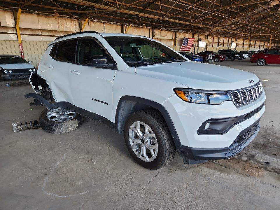 62878836 :رقم المزاد ، 3C4NJDBN0ST544524 vin ، 2025 Jeep Compass مزاد بيع