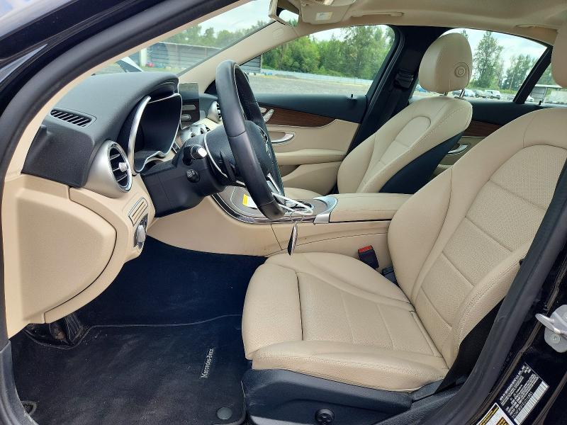 61685576 :رقم المزاد ، 55SWF8EB1KU316883 vin ، 2019 Mercedes-benz C مزاد بيع