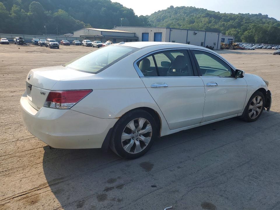 60855066 :رقم المزاد ، 1HGCP36858A078658 vin ، 2008 Honda Accord مزاد بيع