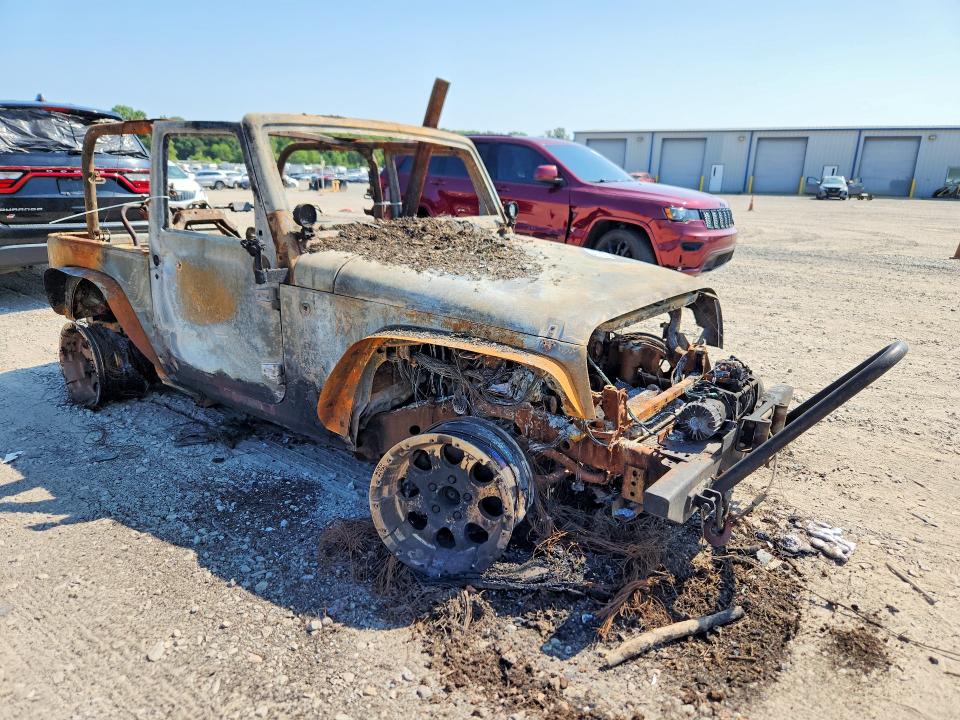 Продажа на аукционе авто 2008 Jeep Wrangler, vin: 1J4FA24108L517650, номер лота: 62203336
