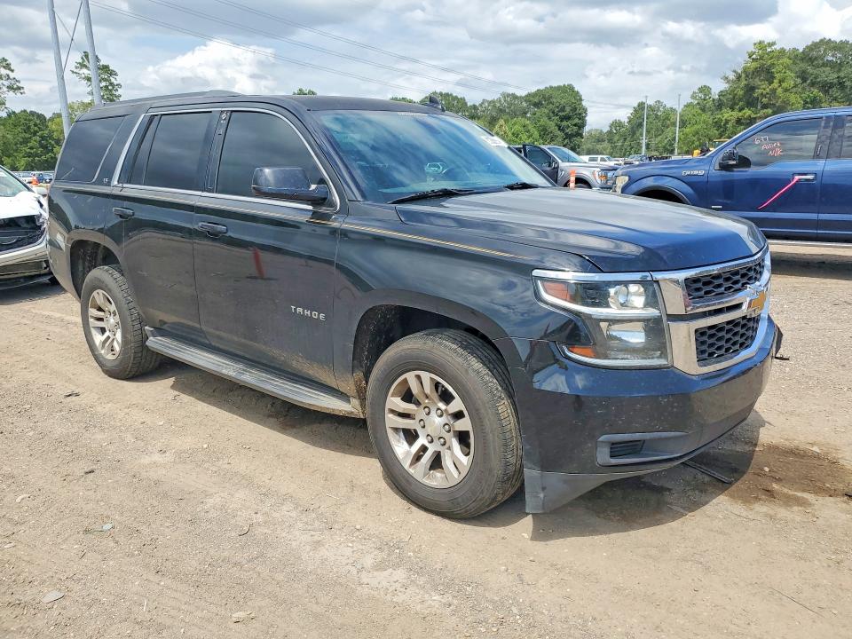 62038996 :رقم المزاد ، 1GNSCAKC1FR745087 vin ، 2015 Chevrolet Tahoe مزاد بيع