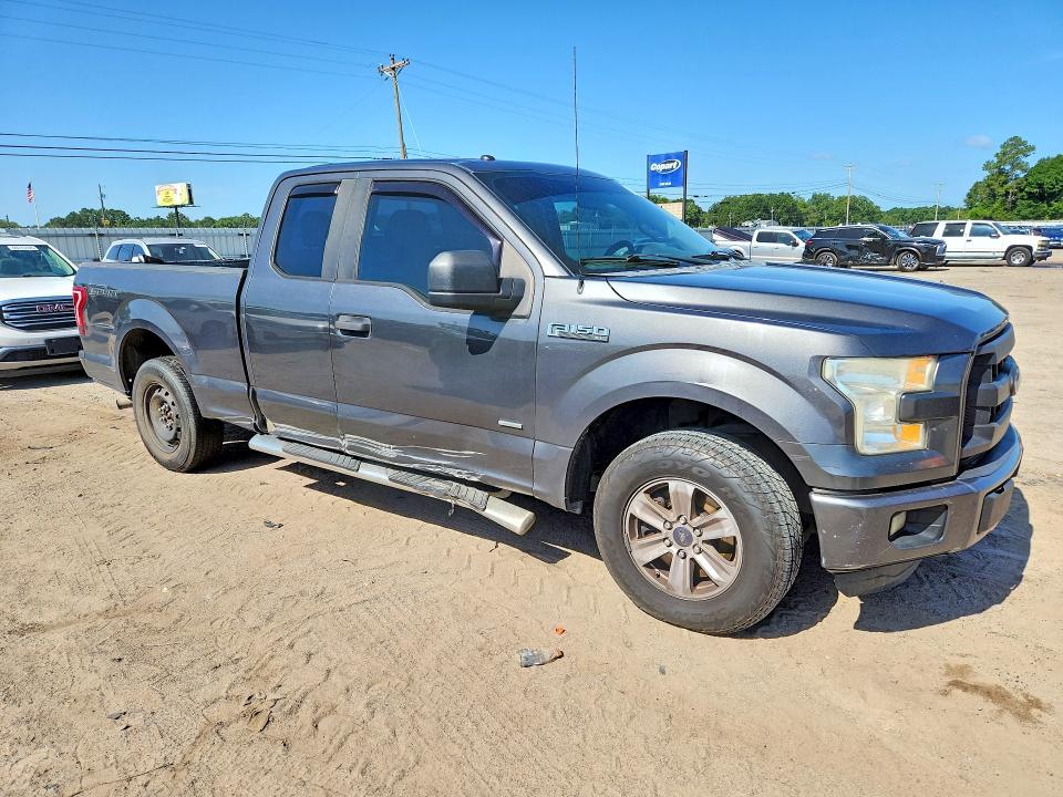 60792276 :رقم المزاد ، 1FTEX1CP0FFB38448 vin ، 2015 Ford F150 مزاد بيع