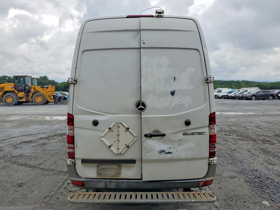 2011 Mercedes-benz Sprinter მანქანა იყიდება აუქციონზე, vin: WD3PE8CB1B5557365, აუქციონის ნომერი: 59796646