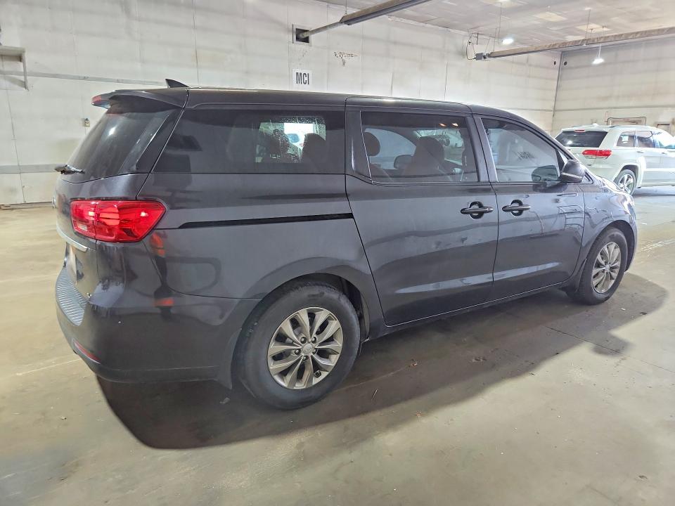 2020 Kia Sedona მანქანა იყიდება აუქციონზე, vin: KNDMB5C1XL6597107, აუქციონის ნომერი: 60946686