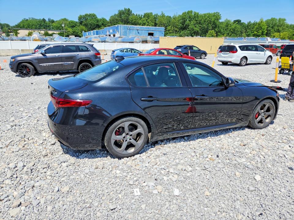 Продаж на аукціоні авто 2018 Alfa Romeo Giulia, vin: ZARFAEBN9J7567626, номер лоту: 60797036