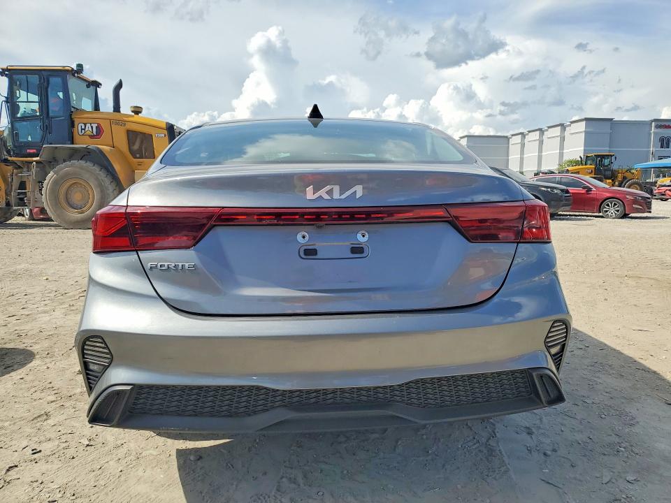 63037256 :رقم المزاد ، 3KPF24AD9PE669026 vin ، 2023 Kia Forte مزاد بيع