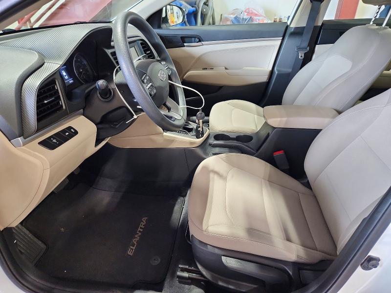 63421176 :رقم المزاد ، 5NPD74LFXLH606773 vin ، 2020 Hyundai Elantra مزاد بيع