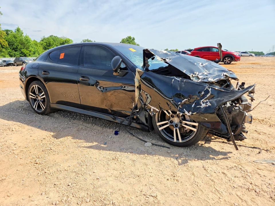 60523376 :رقم المزاد ، WP0AA2A77CL070414 vin ، 2012 Porsche Panamera مزاد بيع