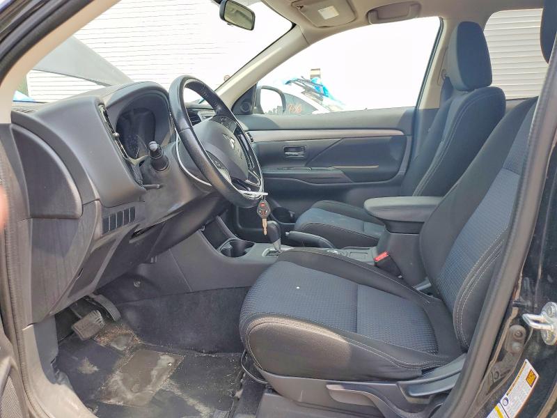 Продажа на аукционе авто 2016 Mitsubishi Outlander, vin: JA4AZ3A31GZ035151, номер лота: 61947386