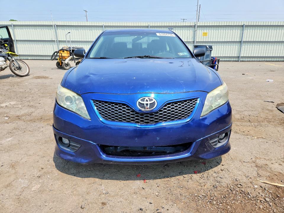 61804796 :رقم المزاد ، 4T1BF3EK1AU562109 vin ، 2010 Toyota Camry مزاد بيع