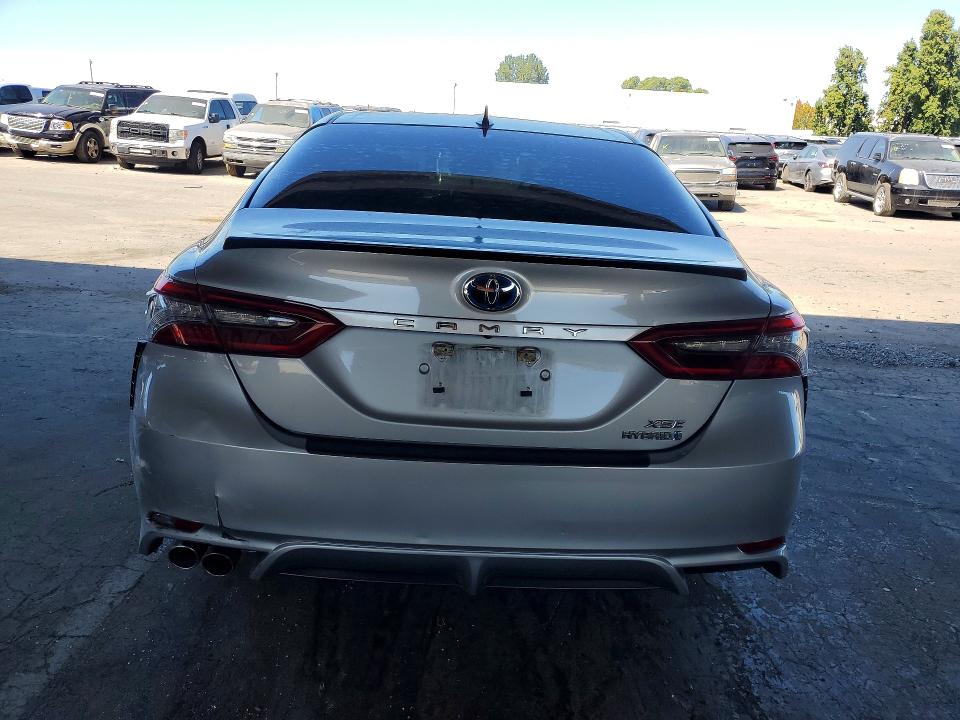 2021 Toyota Camry მანქანა იყიდება აუქციონზე, vin: 4T1K31AK8MU020027, აუქციონის ნომერი: 60521166