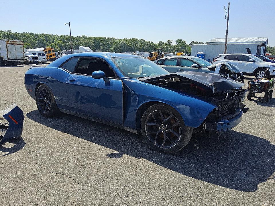 59187836 :رقم المزاد ، 2C3CDZBTXLH239671 vin ، 2020 Dodge Challenger مزاد بيع