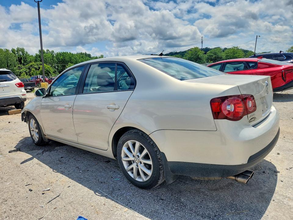 2010 Volkswagen Jetta მანქანა იყიდება აუქციონზე, vin: 3VWRX7AJ8AM115962, აუქციონის ნომერი: 60766226