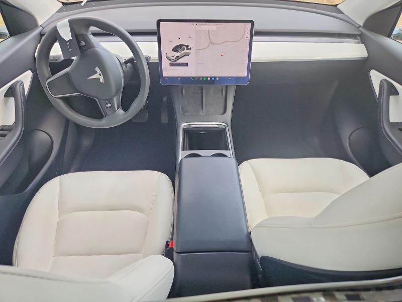 60703316 :رقم المزاد ، 5YJYGDEE1MF130855 vin ، 2021 Tesla Model Y مزاد بيع