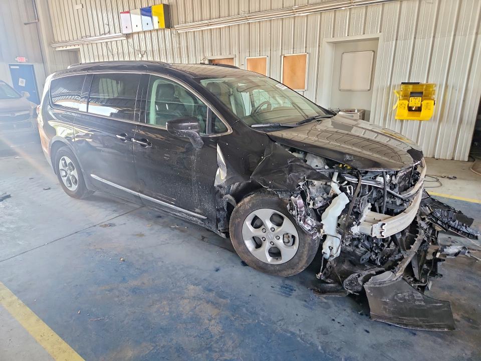 Aukcja sprzedaży 2018 Chrysler Pacifica, vin: 2C4RC1L7XJR236613, numer aukcji: 59615406