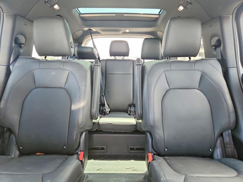 2025 Land Rover Defender მანქანა იყიდება აუქციონზე, vin: SALE2FEU5S2418438, აუქციონის ნომერი: 61289506