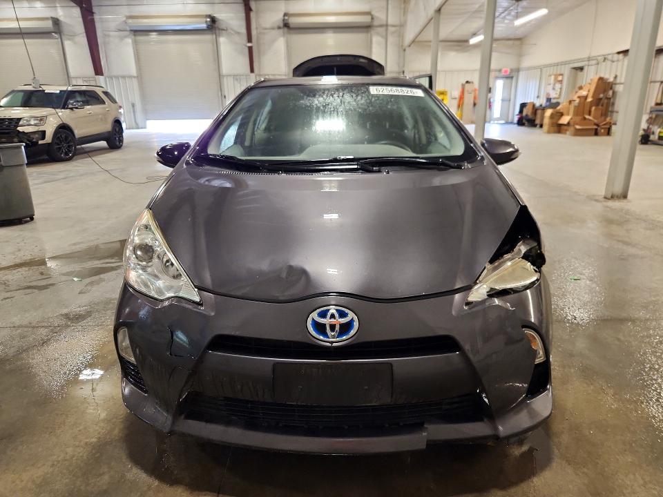 Продажа на аукционе авто 2013 Toyota Prius C, vin: JTDKDTB33D1540352, номер лота: 62568826