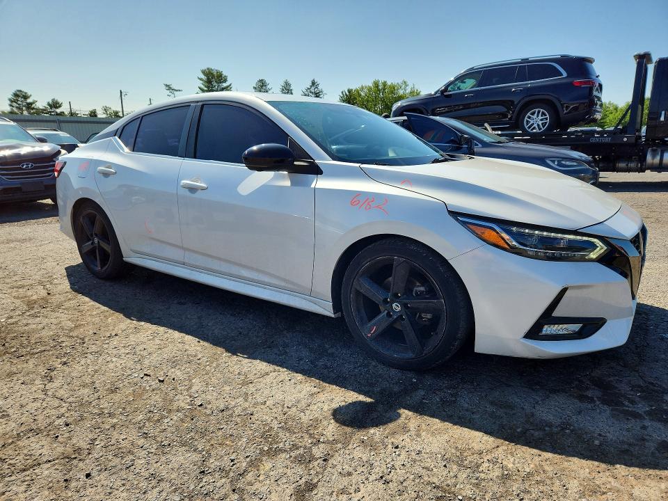 Продажа на аукционе авто 2021 Nissan Sentra, vin: 3N1AB8DV5MY302322, номер лота: 61353336