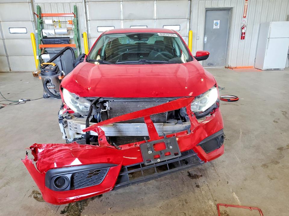 85978725 :رقم المزاد ، 2HGFC2F68JH596093 vin ، 2018 Honda Civic مزاد بيع