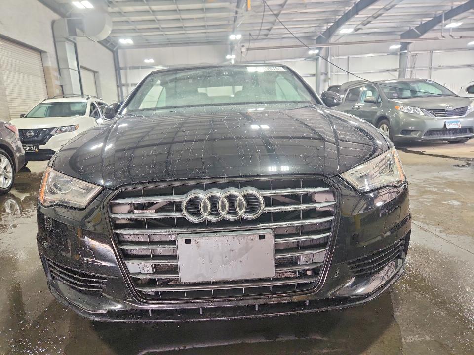 Продаж на аукціоні авто 2015 Audi A3, vin: WAU3FLFF2F1054196, номер лоту: 61023876