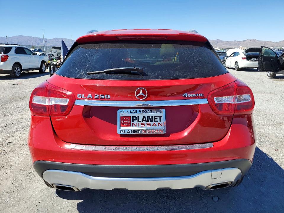 59706916 :رقم المزاد ، WDCTG4GB1JJ497735 vin ، 2018 Mercedes-benz Gla مزاد بيع
