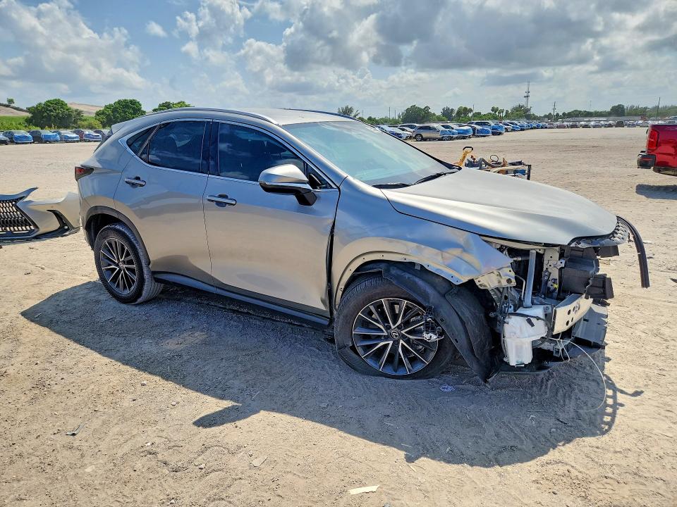 62439536 :رقم المزاد ، 2T2ADCAZ7SC030575 vin ، 2025 Lexus Nx 250 مزاد بيع
