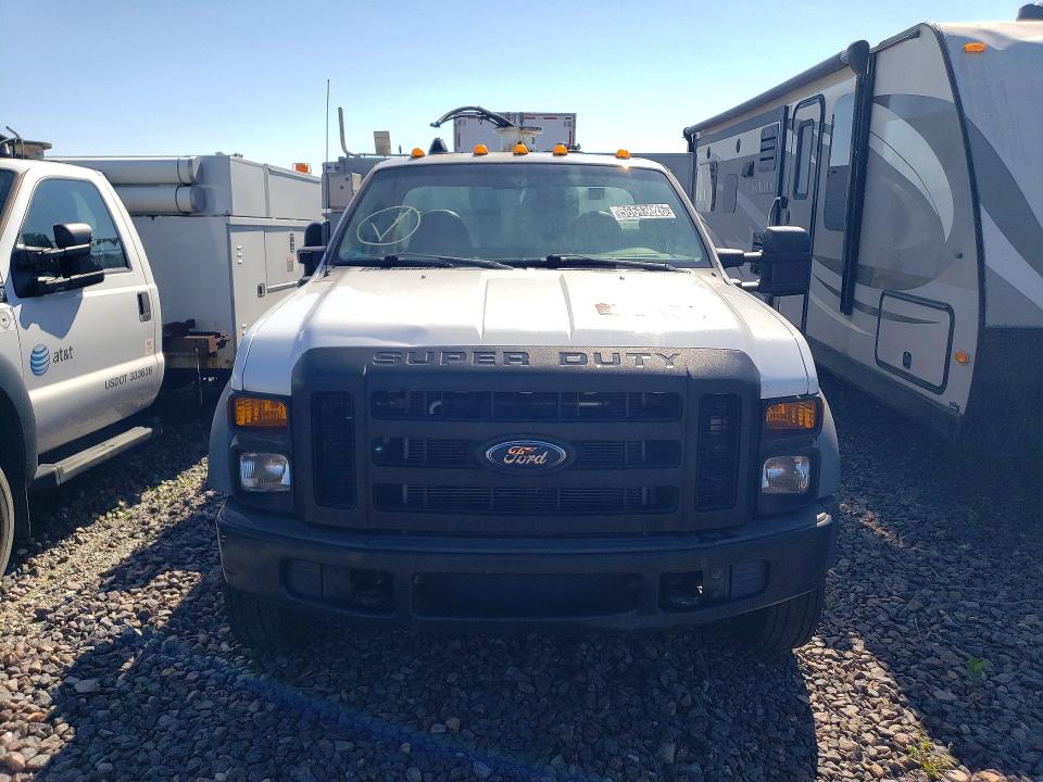 56613026 :رقم المزاد ، 1FD4F46Y68EC94163 vin ، 2008 Ford F450 مزاد بيع