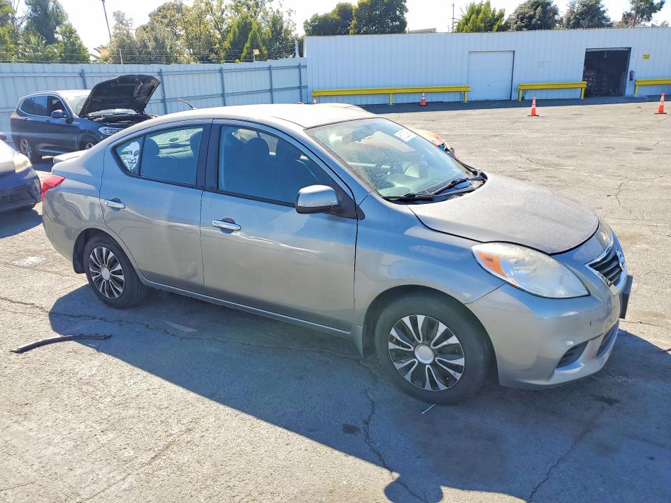 2014 Nissan Versa მანქანა იყიდება აუქციონზე, vin: 3N1CN7AP6EK450497, აუქციონის ნომერი: 61052886