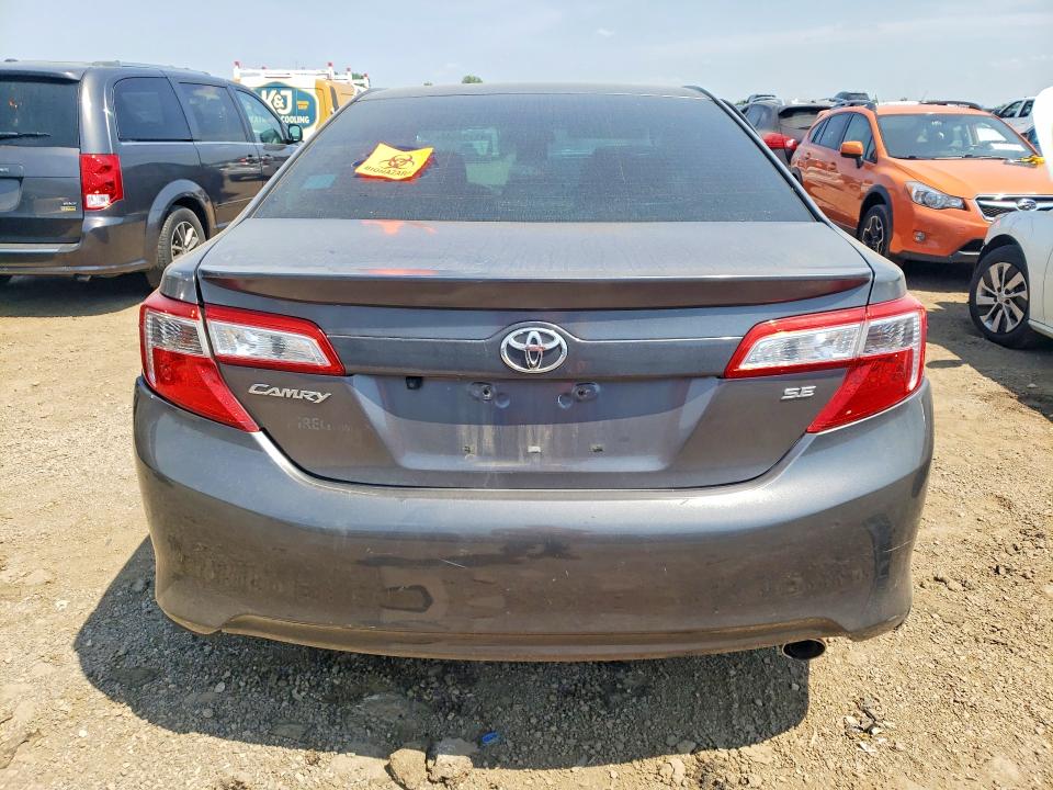2014 Toyota Camry მანქანა იყიდება აუქციონზე, vin: 4T1BF1FK4EU320357, აუქციონის ნომერი: 61161836