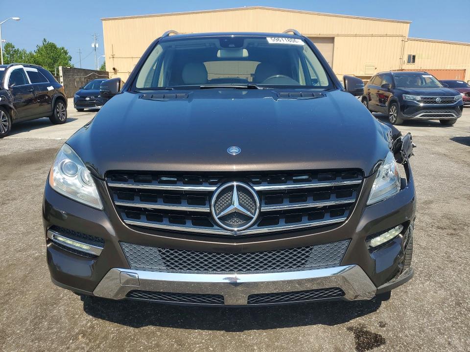 59611806 :رقم المزاد ، 4JGDA5JB1EA268905 vin ، 2014 Mercedes-benz Ml مزاد بيع