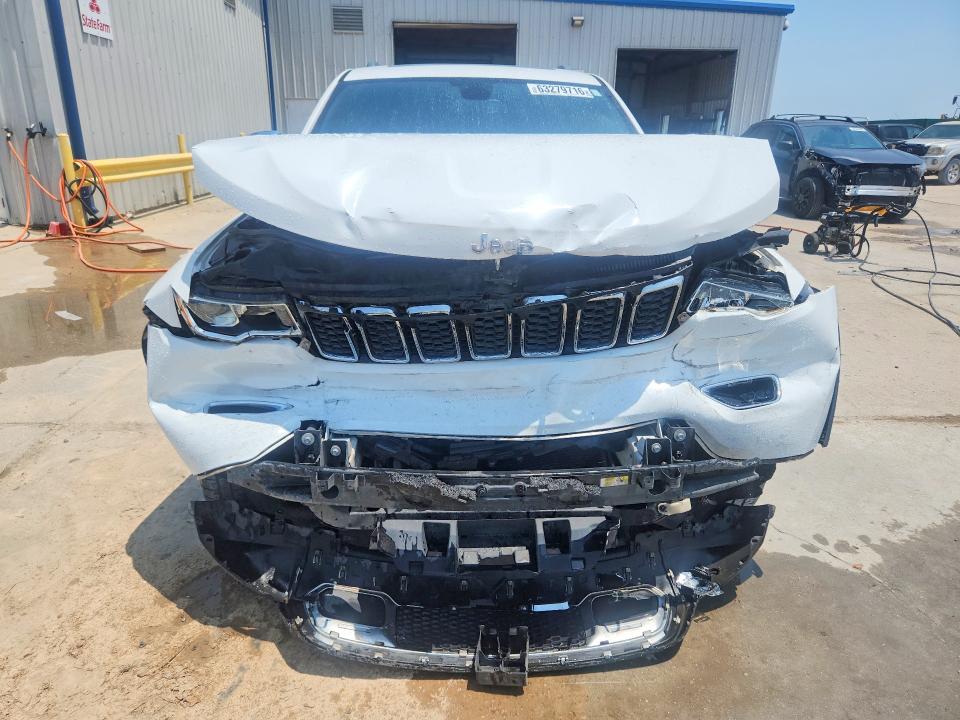 63279716 :رقم المزاد ، 1C4RJEBG8KC857969 vin ، 2019 Jeep Grand Cherokee مزاد بيع