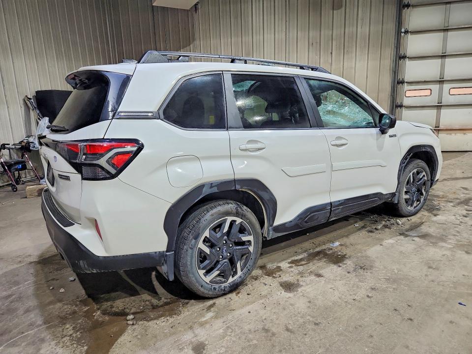 2025 Subaru Forester მანქანა იყიდება აუქციონზე, vin: JF2SLSED8SH438391, აუქციონის ნომერი: 61167826