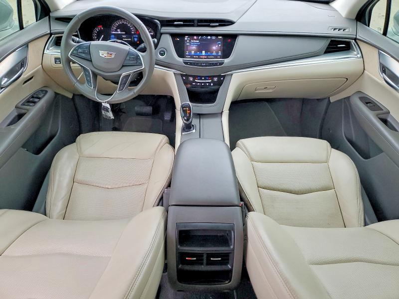 62308356 :رقم المزاد ، 1GYKNCRS1JZ104021 vin ، 2018 Cadillac Xt5 مزاد بيع