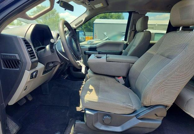 60878586 :رقم المزاد ، 1FTEX1C80HKC95383 vin ، 2017 Ford F150 مزاد بيع