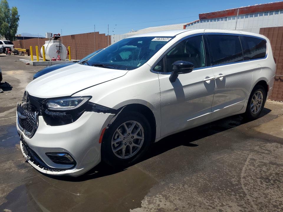 Продажа на аукционе авто 2026 Chrysler Pacifica, vin: 2C4RC1BG8TR201802, номер лота: 60755206