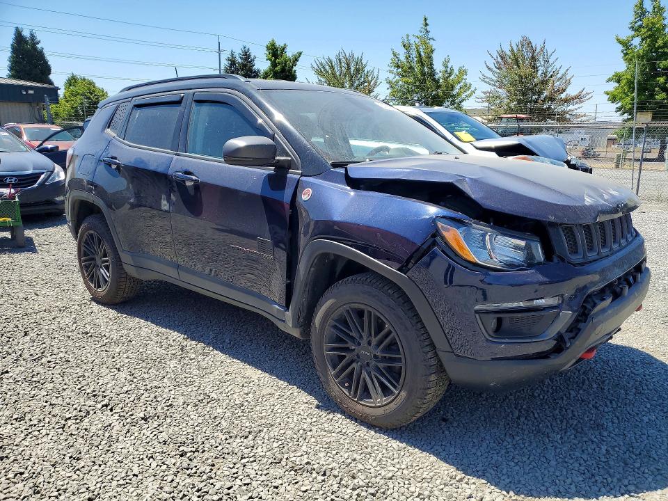 61865076 :رقم المزاد ، 3C4NJDDB8LT106807 vin ، 2020 Jeep Compass مزاد بيع