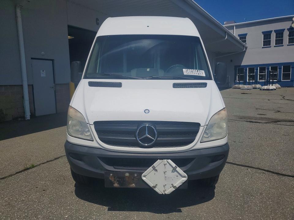 58036646 :رقم المزاد ، WD3PE8CB0C5692998 vin ، 2012 Mercedes-benz Sprinter مزاد بيع